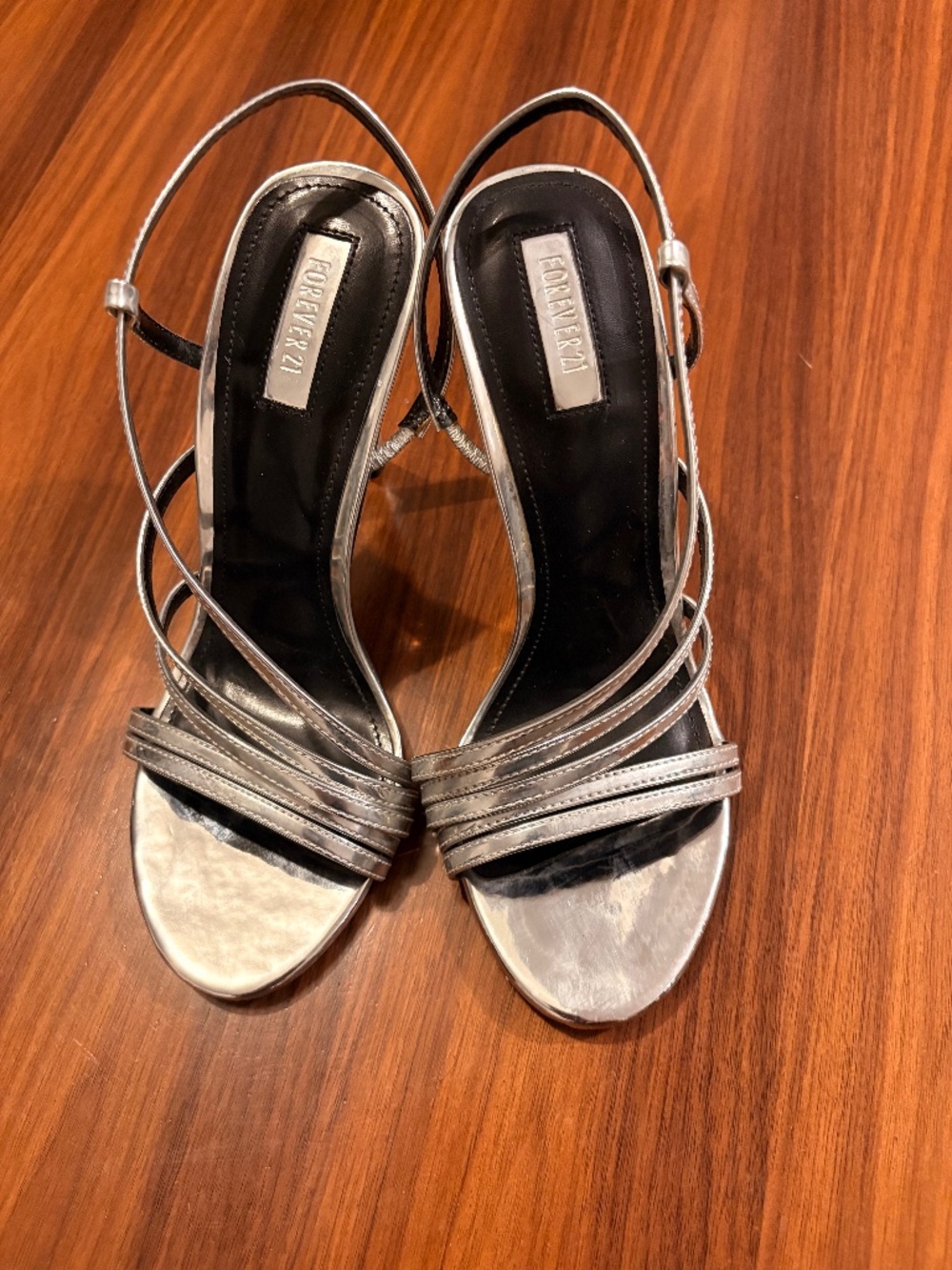 Forever 21 silver heels never worn size 8
